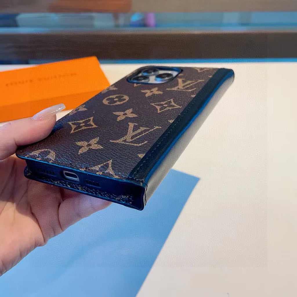 Splicing phone case