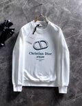 New long sleeved round neck sweatshirt 5