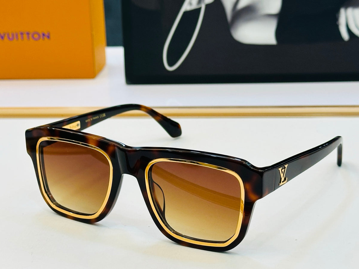 Retro square sunglasses