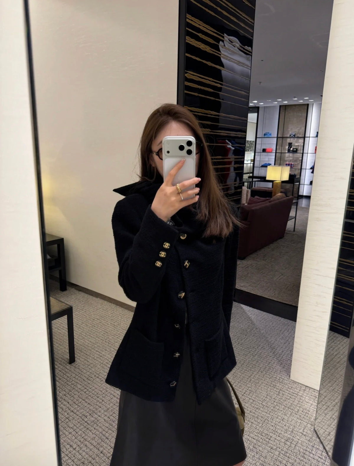 Chic Black Cropped Tweed Blazer with Front Patch Pockets & Bow Detail
