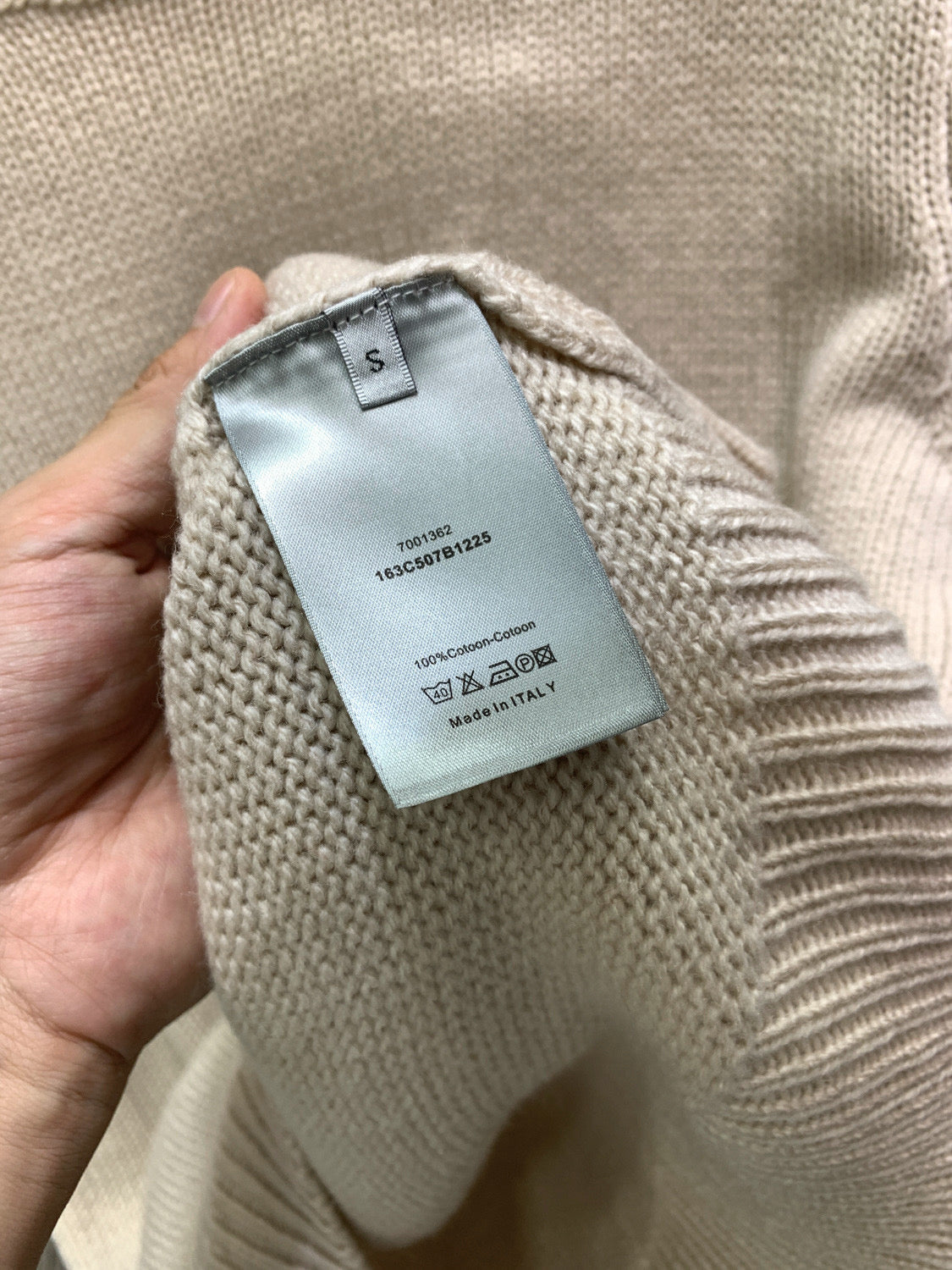 Sheep wool blended plain knitted sweater