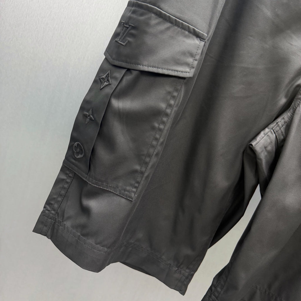 Old flower three-dimensional pocket workwear shorts