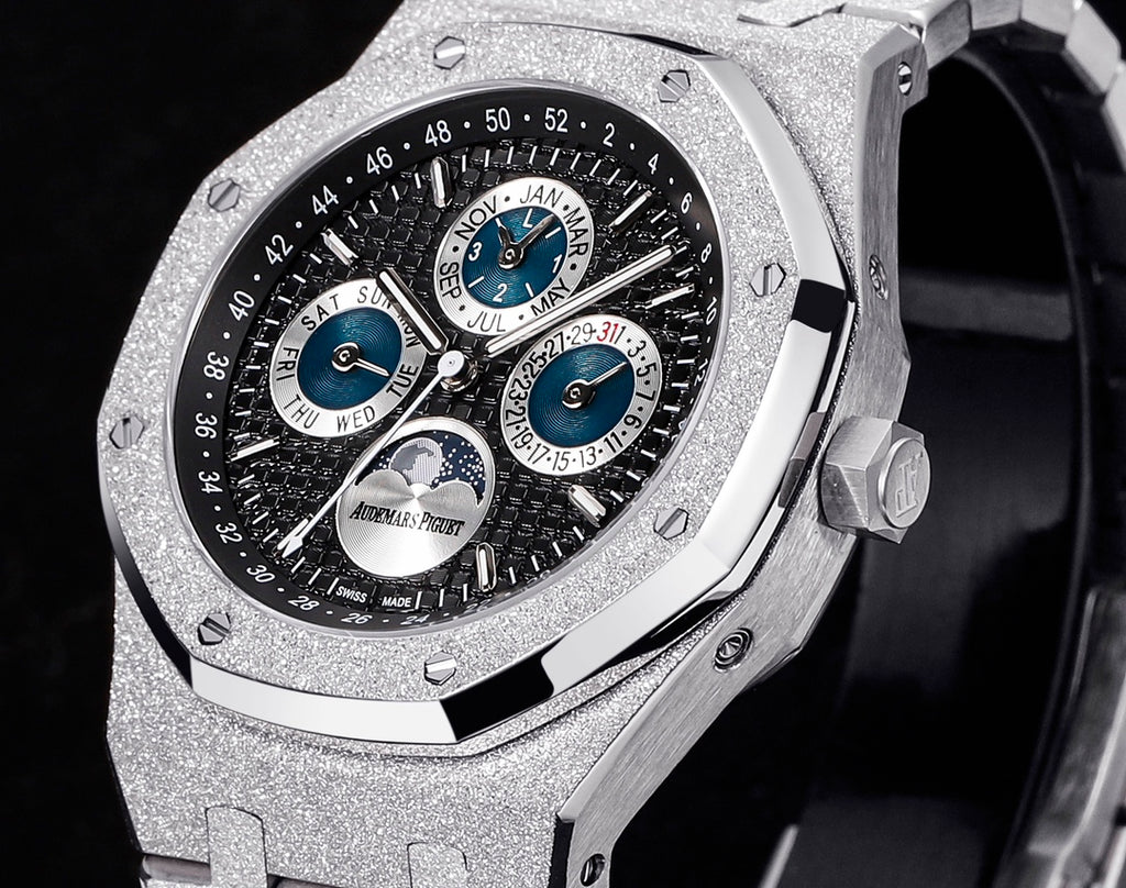 Royal Oak "Frosted Gold" Series (Ref. 26574)—the 41mm "King of Steel Watches" (Custom Frosted Gold Edition)