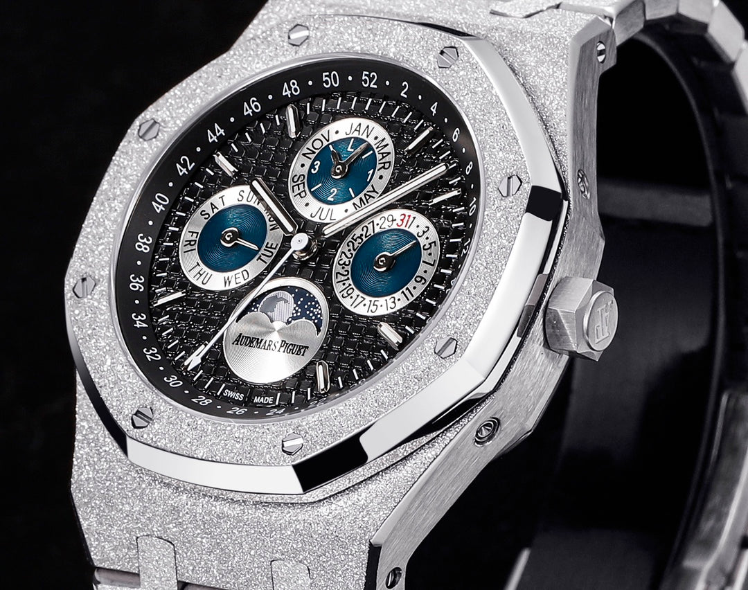Royal Oak "Frosted Gold" Series (Ref. 26574)—the 41mm "King of Steel Watches" (Custom Frosted Gold Edition)