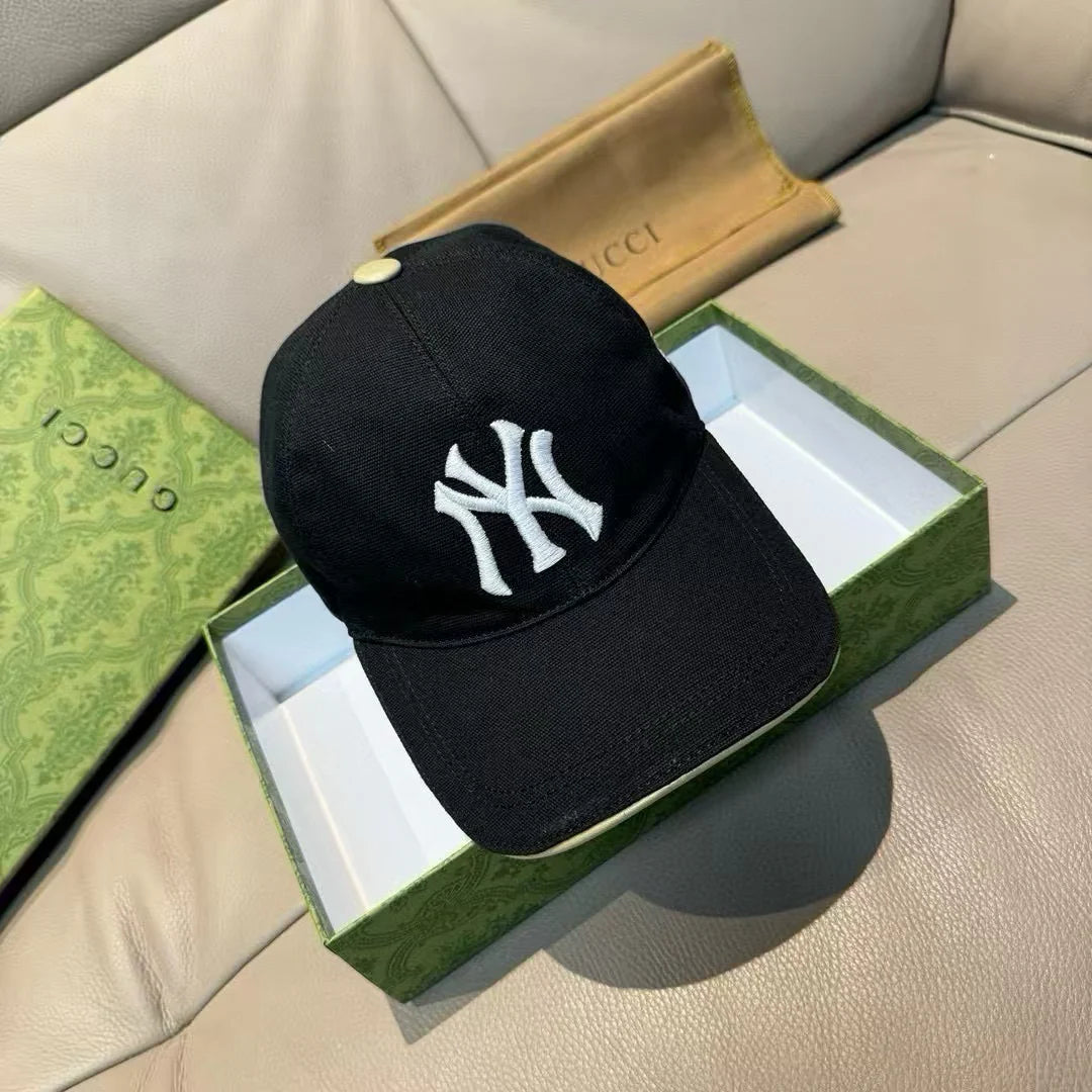 New embroidered baseball cap