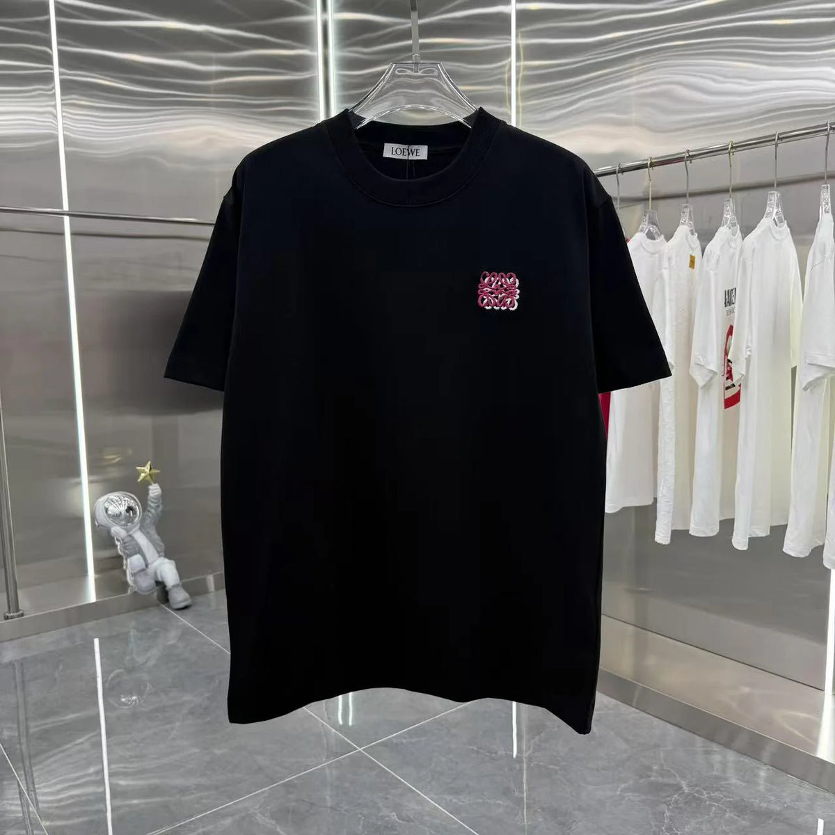 Autumn and winter new round neck short sleeved shirt