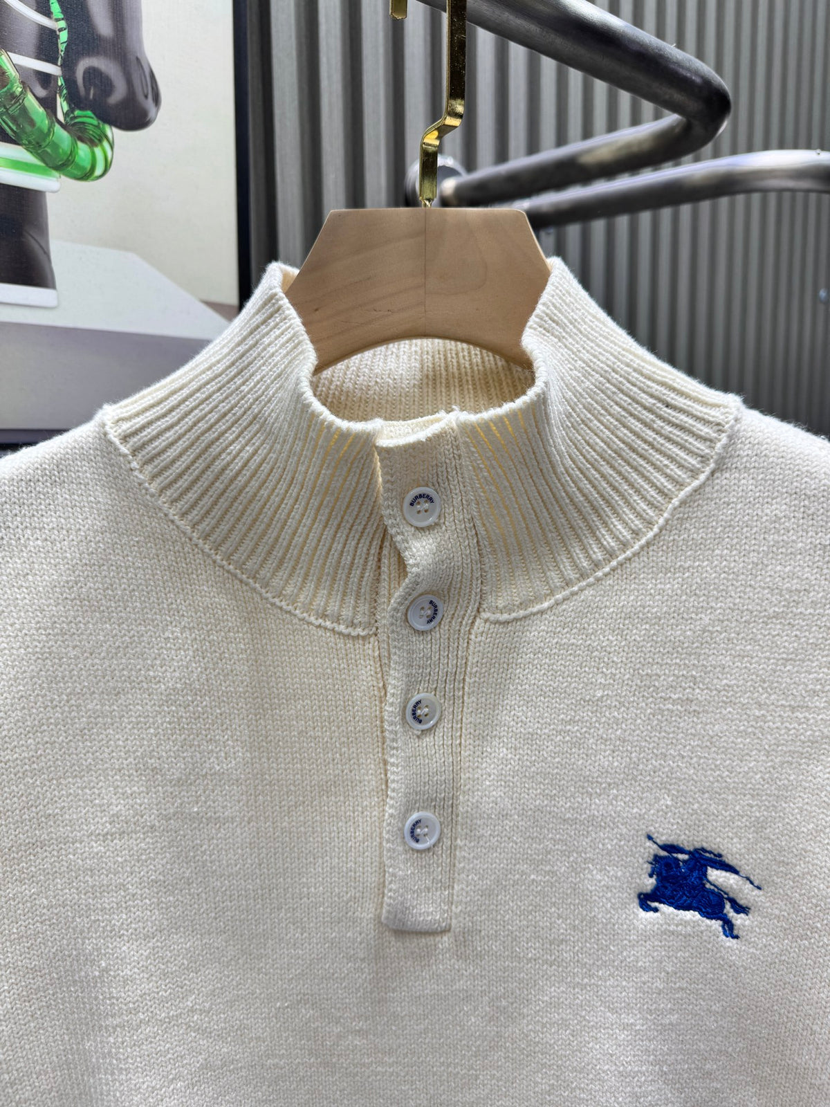 Small embroidery high neck pullover with half collar buckle knitted sweater