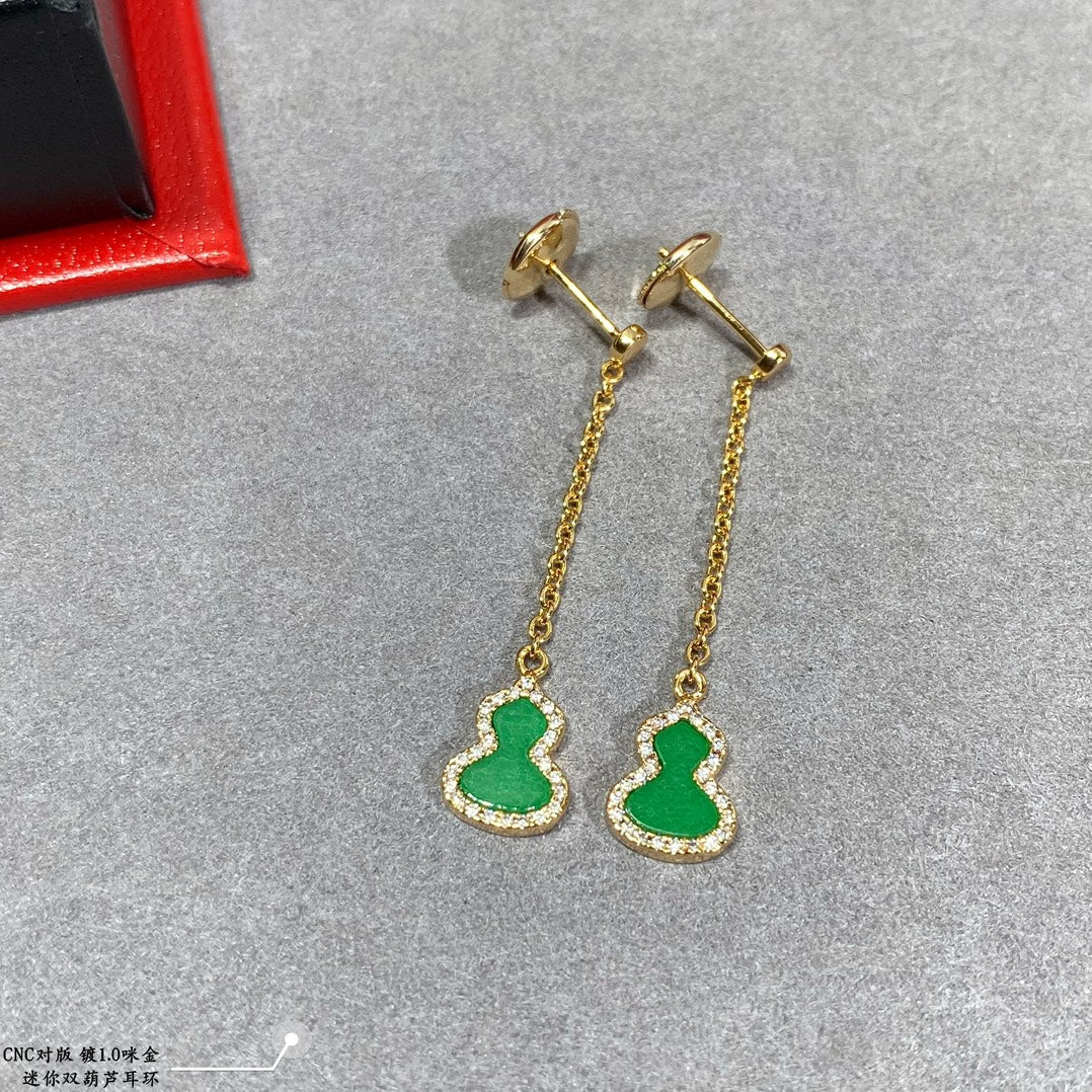 Mini gourd earrings