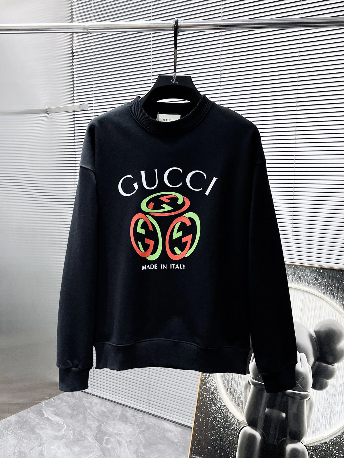 Early autumn new long sleeved round neck sweatshirt