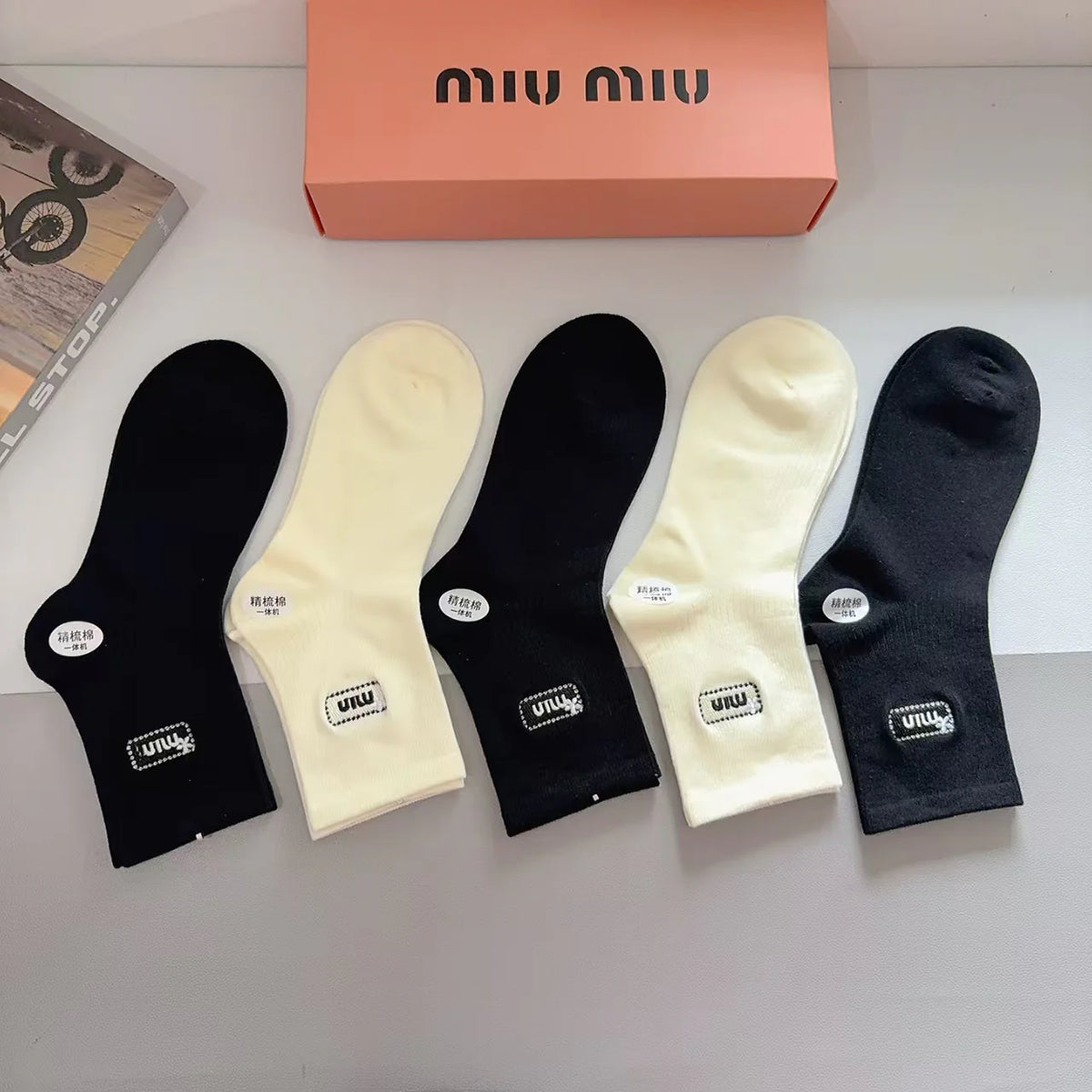New Embroidered Socks