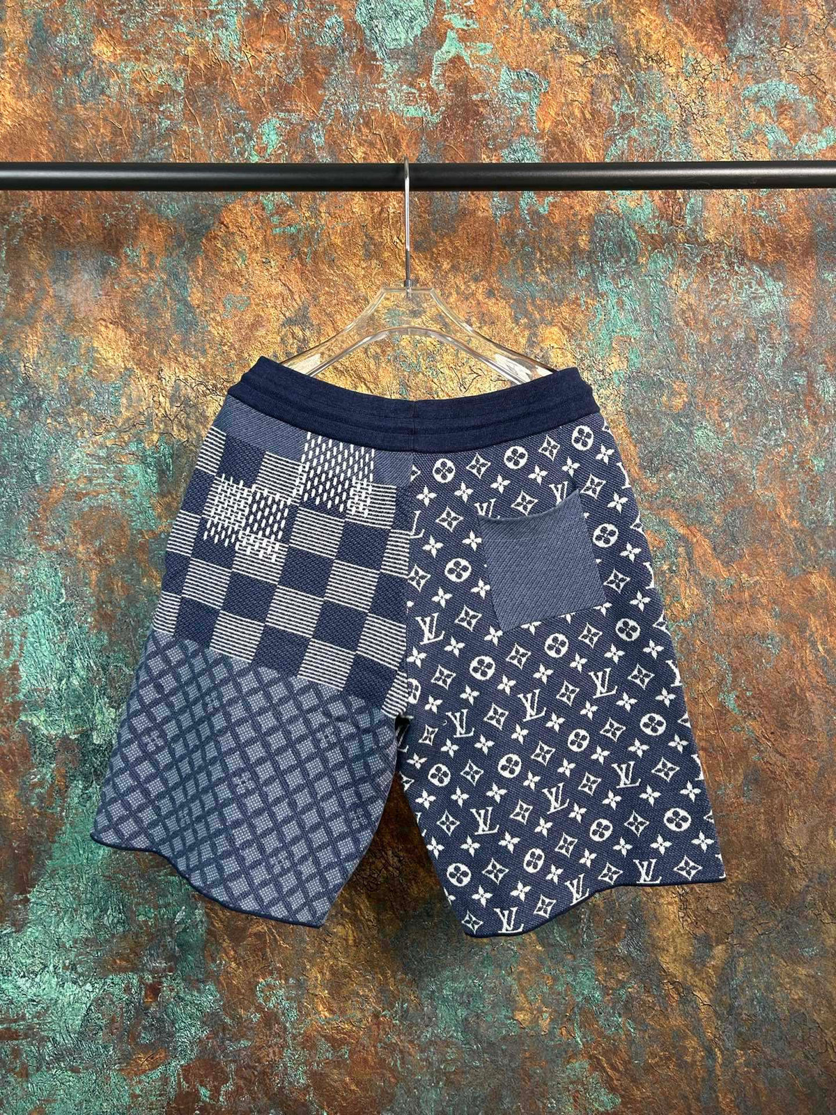 Splicing striped lace up elastic waist knitted casual shorts