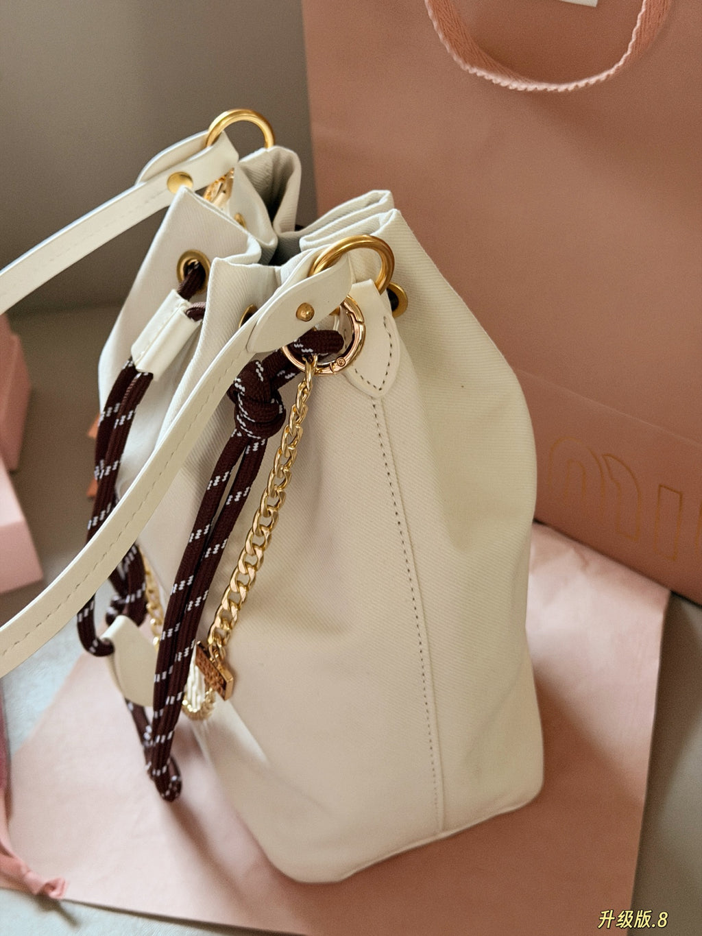 Canvas drawstring bucket bag