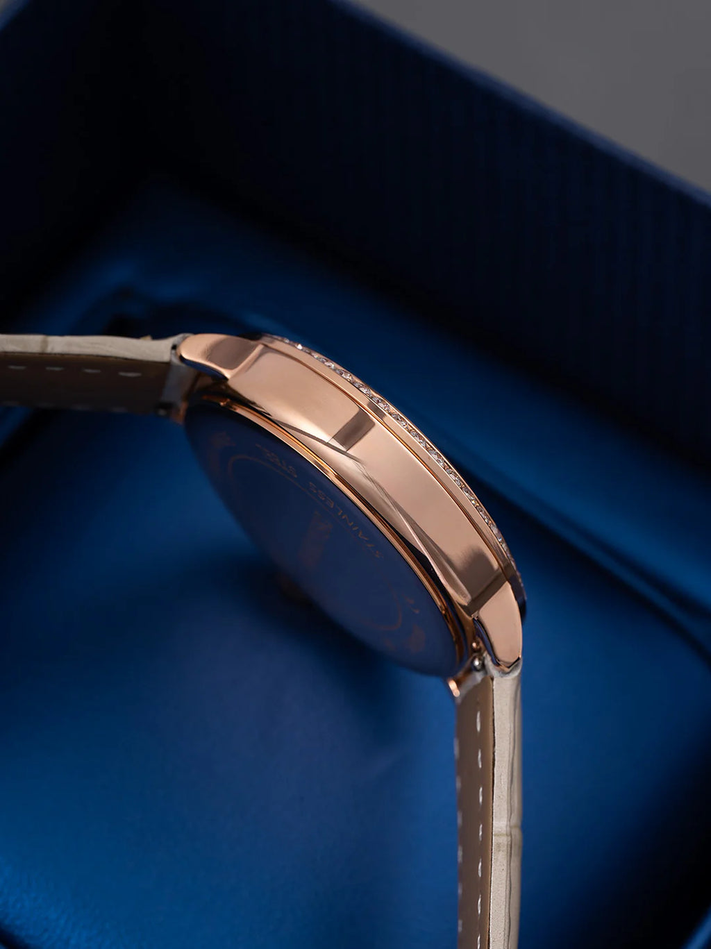 Fashion watch