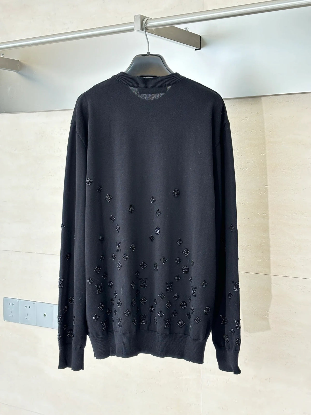 Colored bead knitted sweater