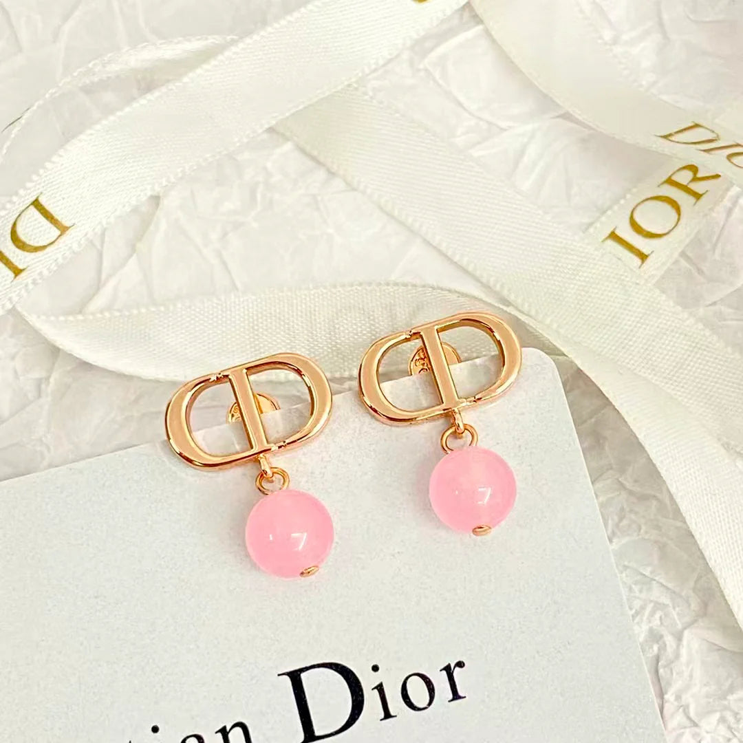 New pearl earrings