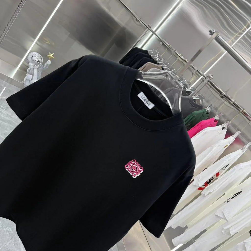 Autumn and winter new round neck short sleeved shirt