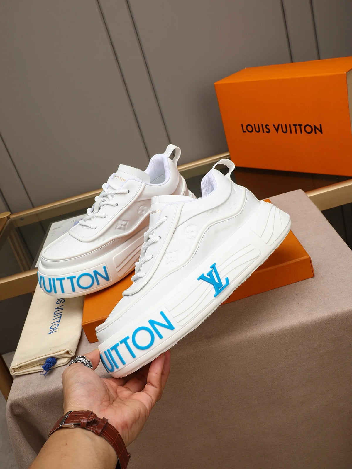 Novel and fashionable trendy shoes