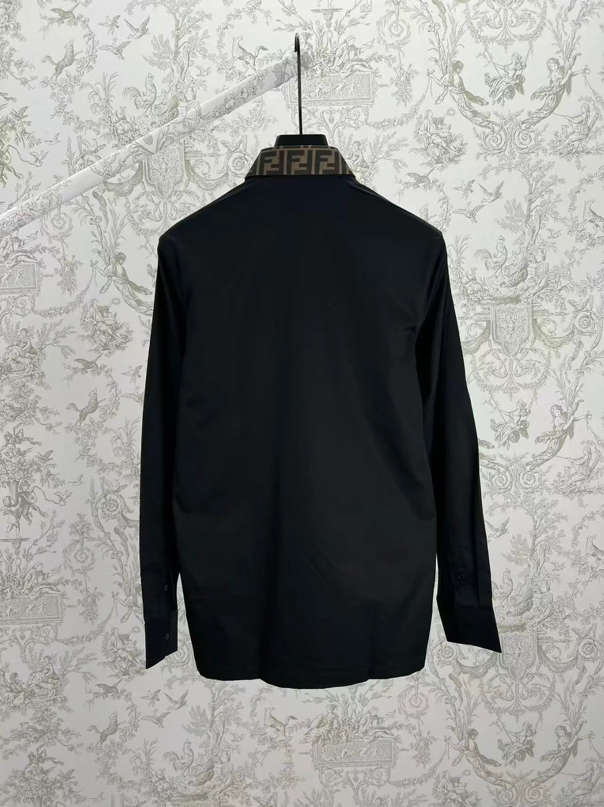 New long sleeved shirt