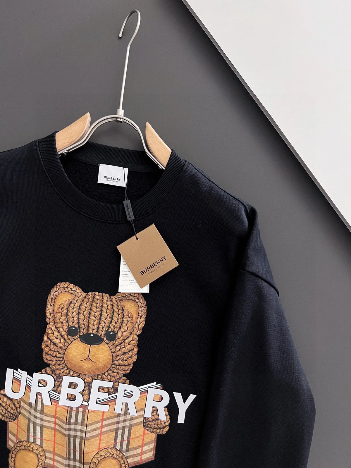 New printed pullover round neck hoodie