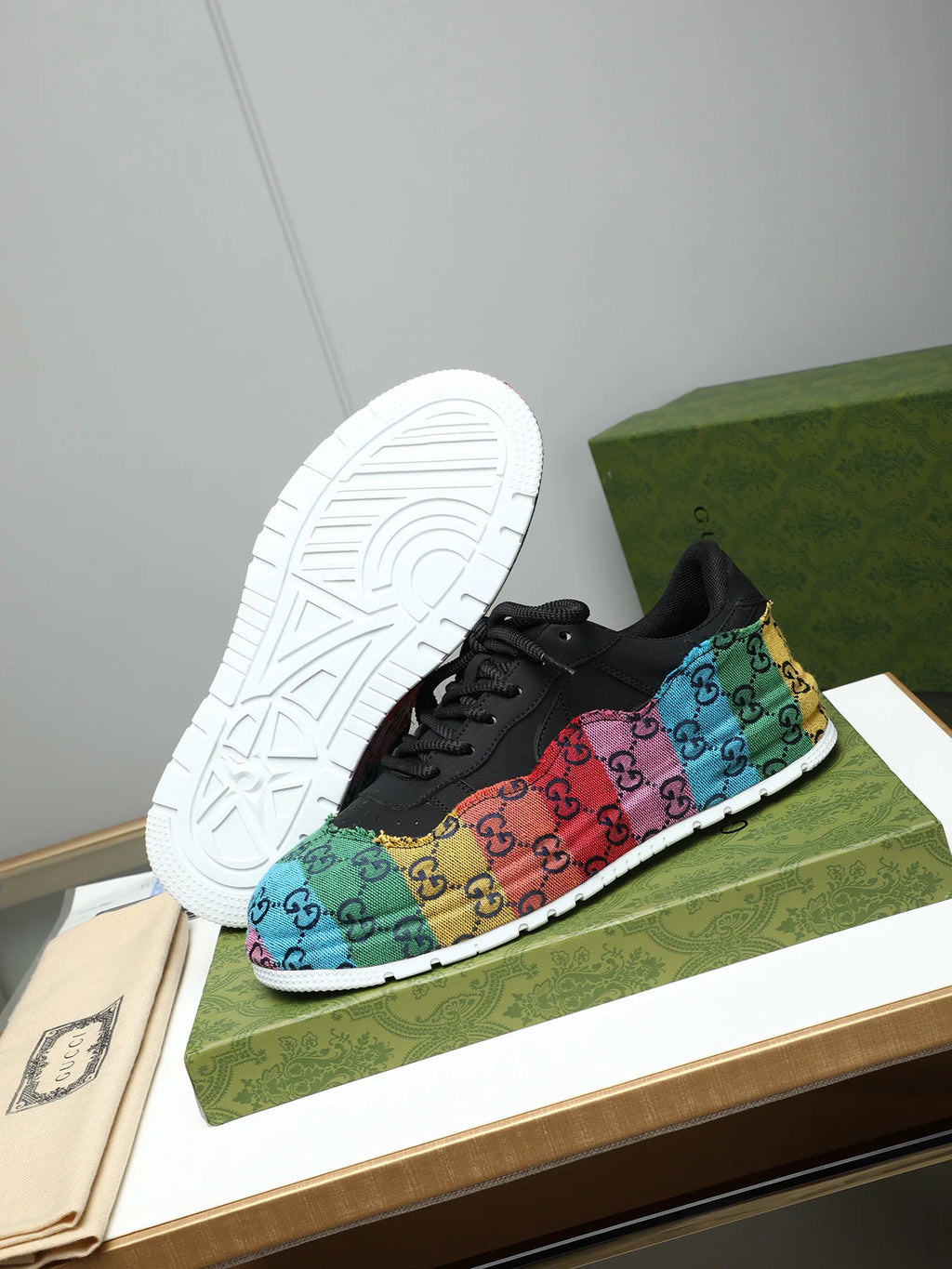 Novel and fashionable trendy shoes