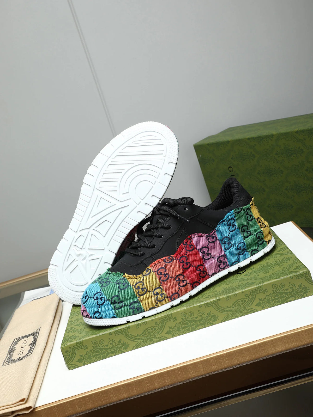 Novel and fashionable trendy shoes