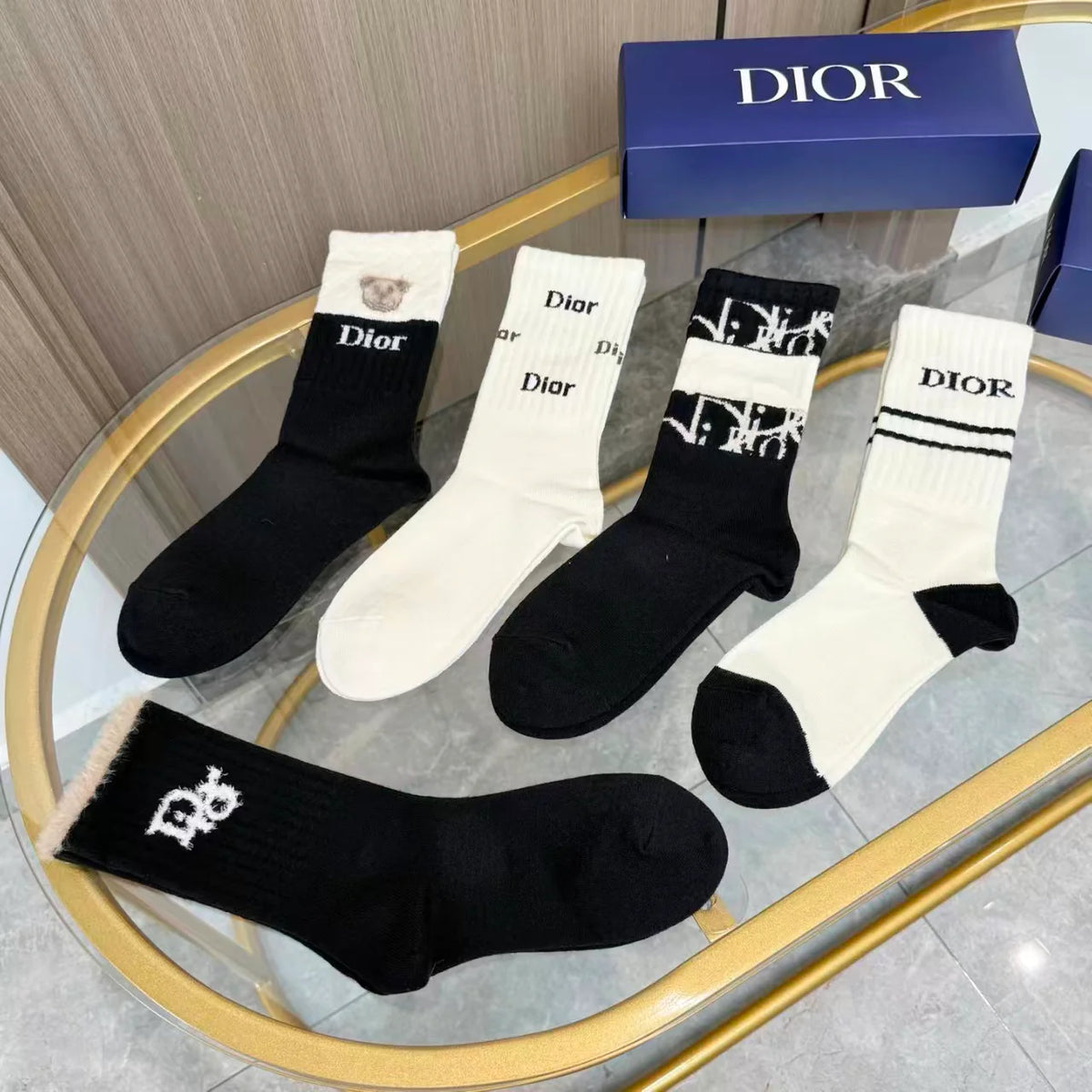 New cashmere socks