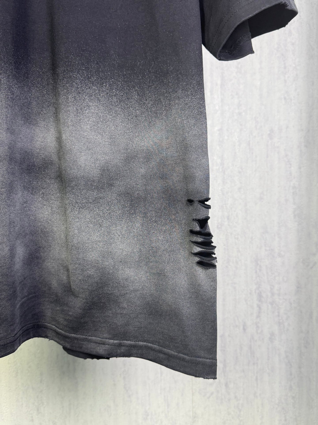 Heavy craftsmanship, abrasion, washing water, making old unisex T-shirt
