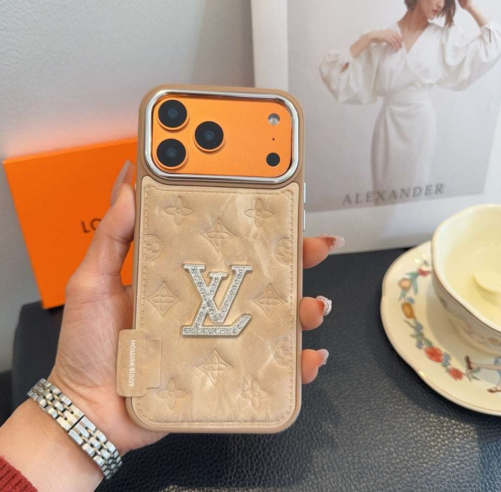All inclusive lychee patterned phone case