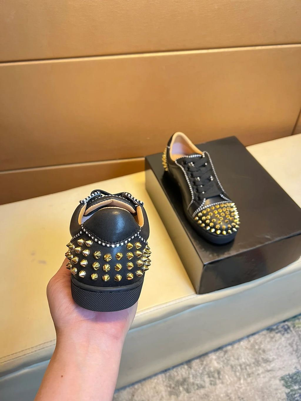 New men's shoes