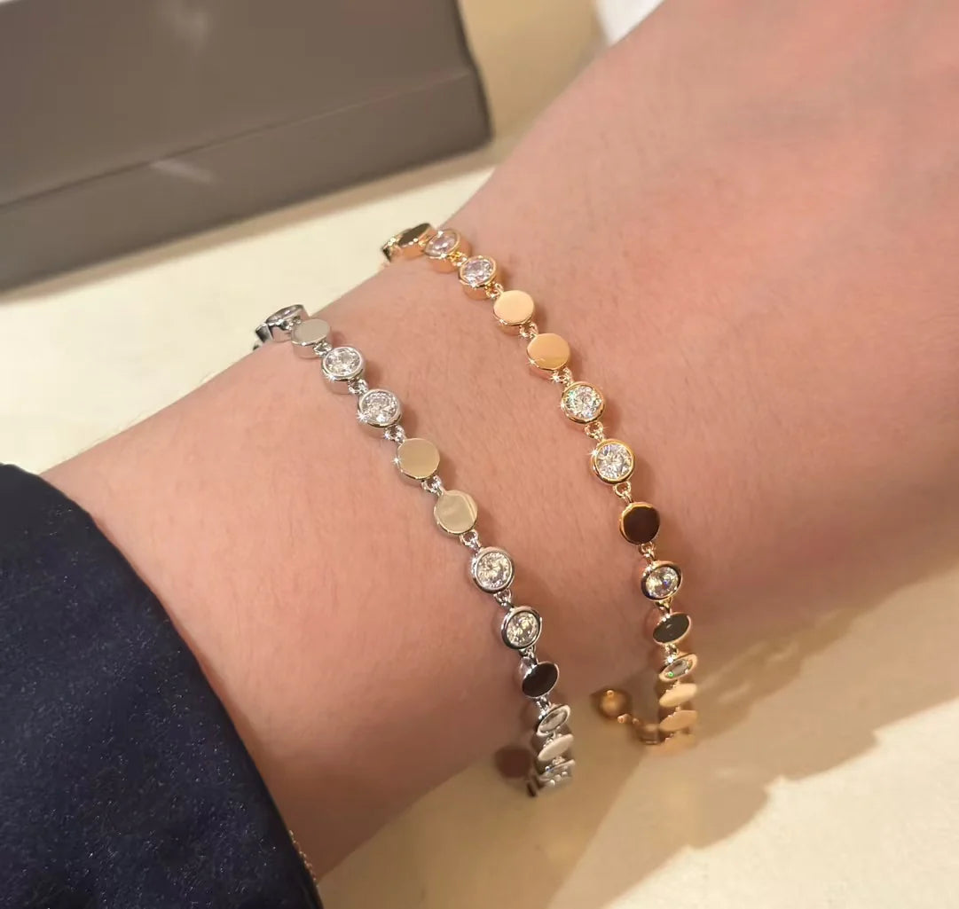 New round bead bracelet