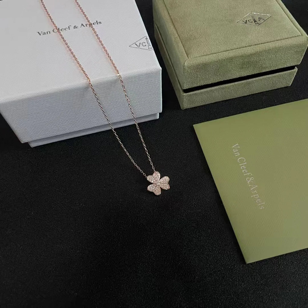 New flower necklace