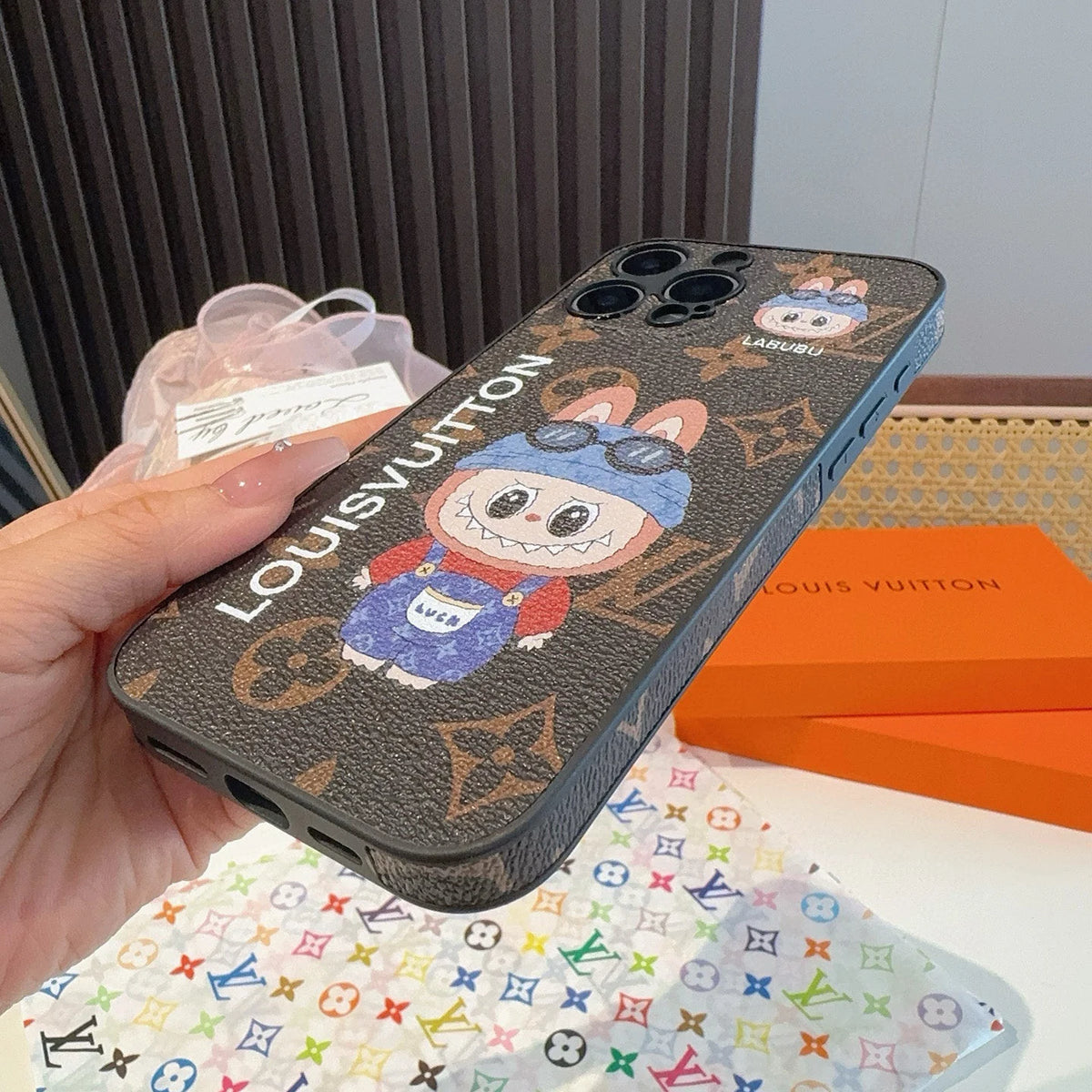 Labu pattern all inclusive leather phone case with edge protection