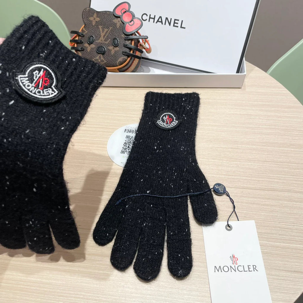 Autumn and winter wool knitted gloves
