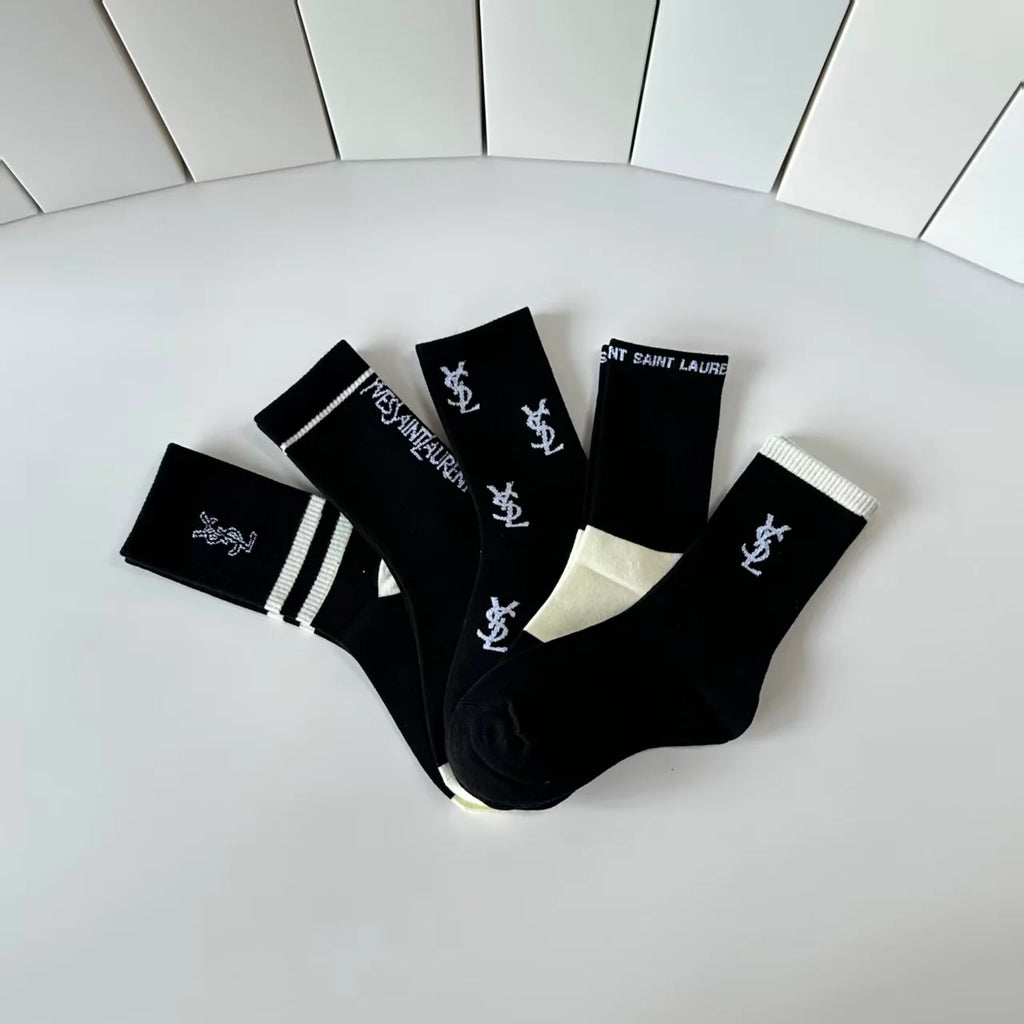 New medium to long pile socks