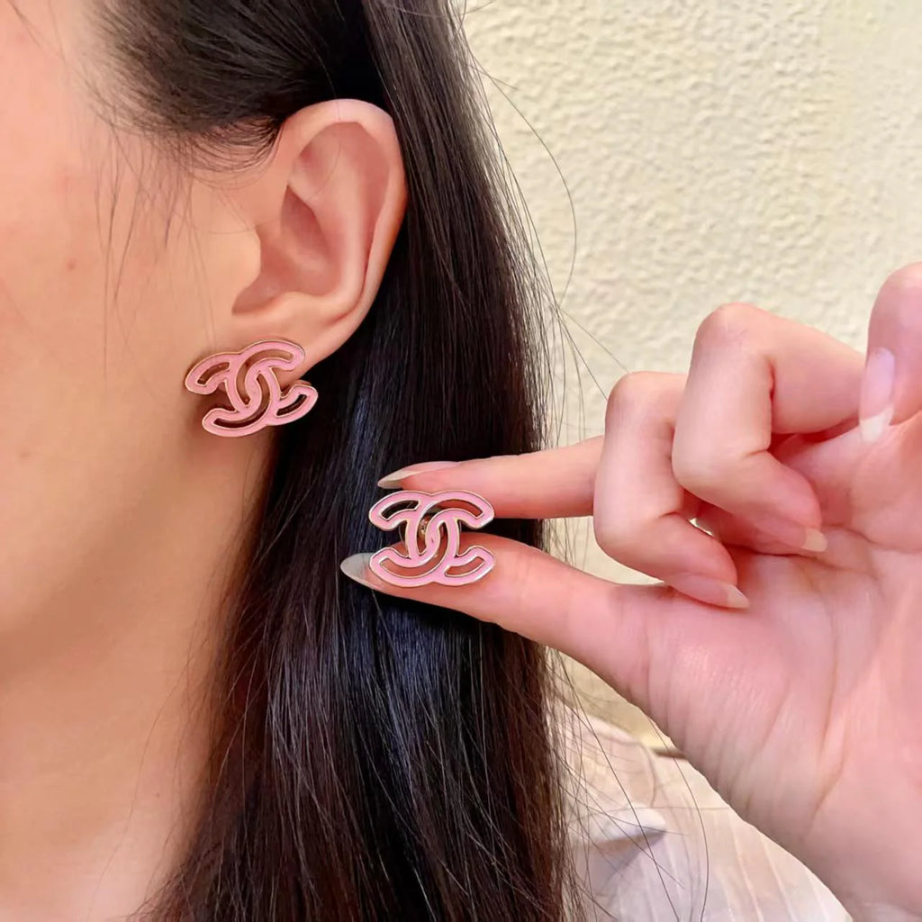 New hollowed out earrings