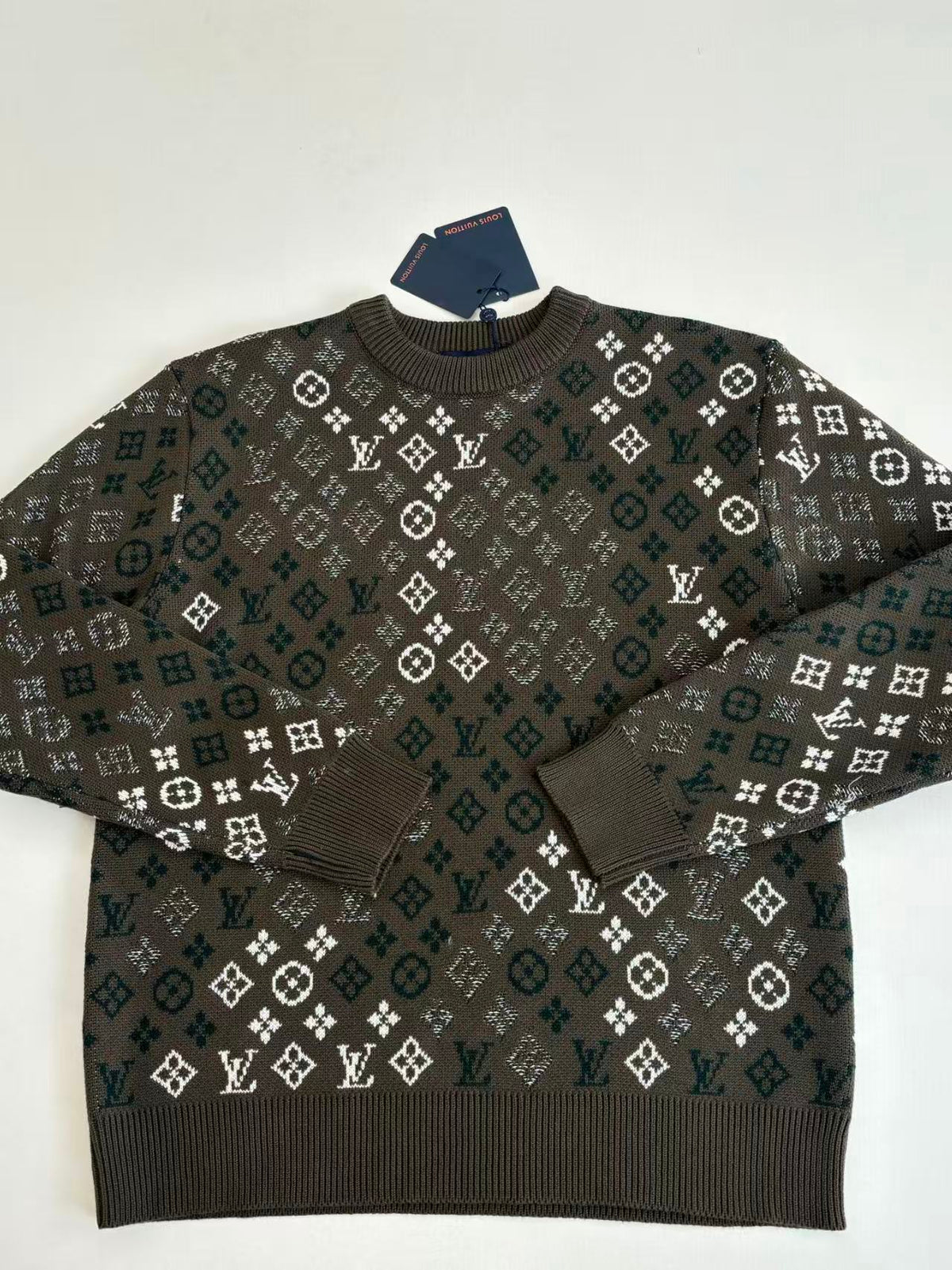 New fully printed jacquard sweater