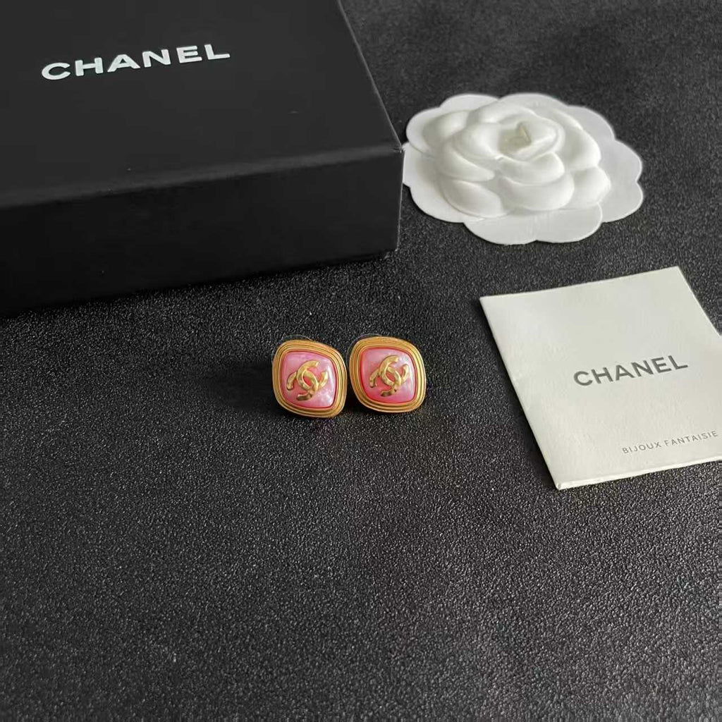 New letter square earrings