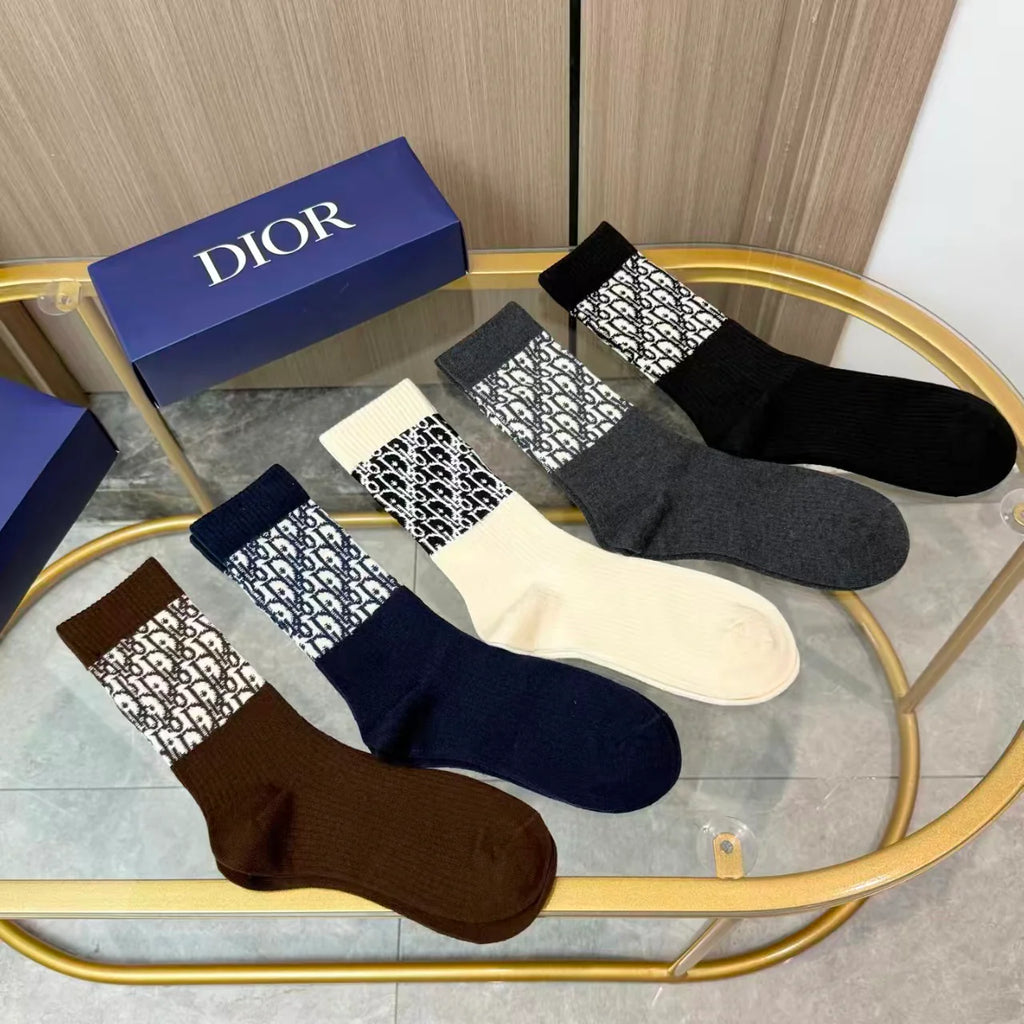 New jacquard cashmere socks