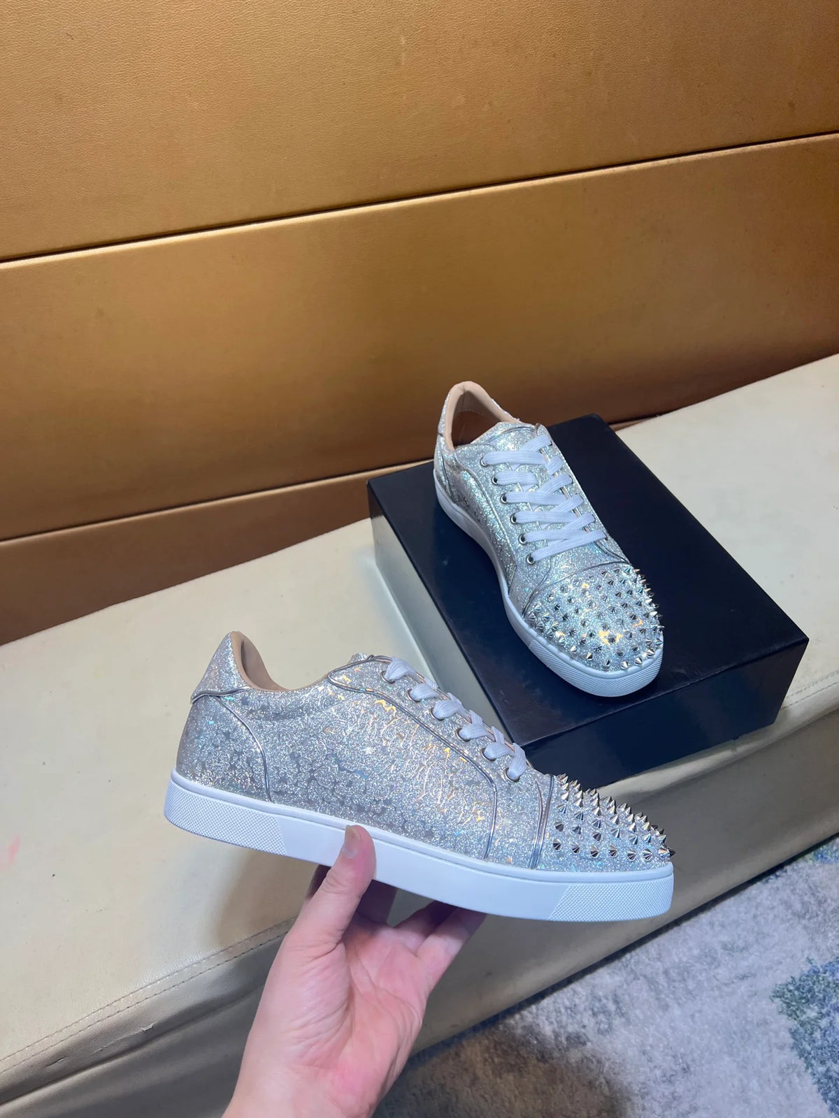 New men's shoes