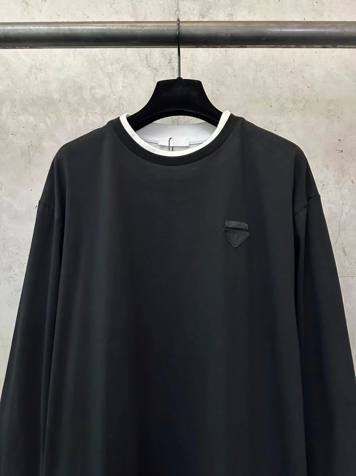 New fabric label fake two-piece base long sleeved shirt