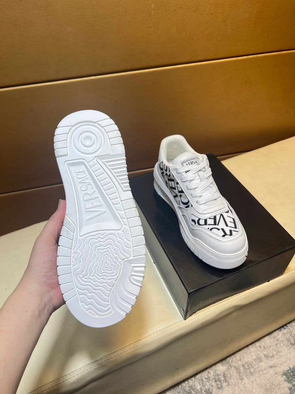 Fashion casual shoes
