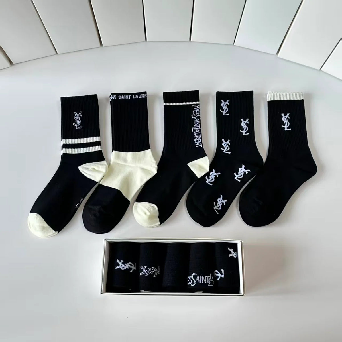 New medium to long pile socks