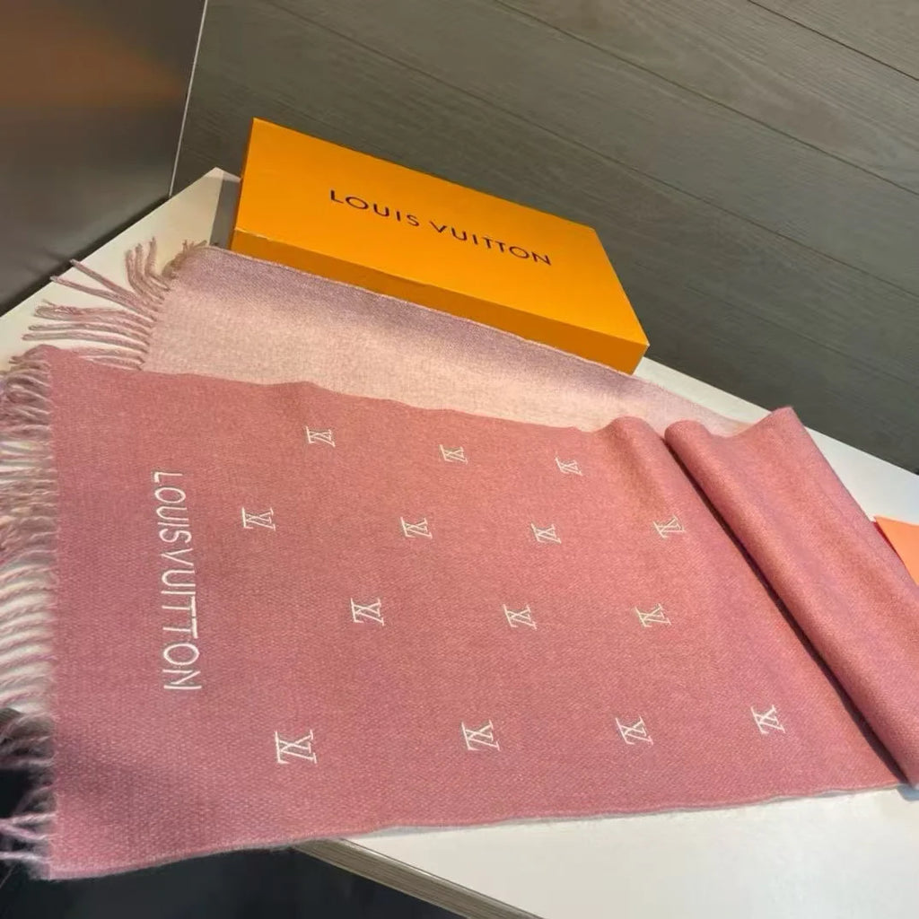 New double-sided scarf