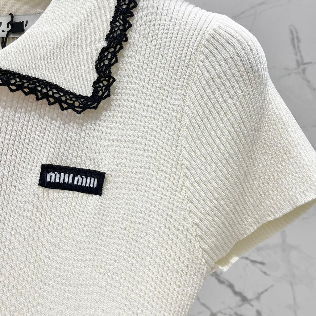 Sweet Color-Block Peter Pan Collar Knit Top
