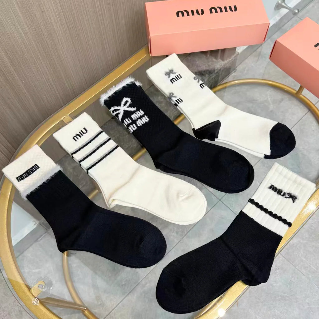 New cashmere high tube socks