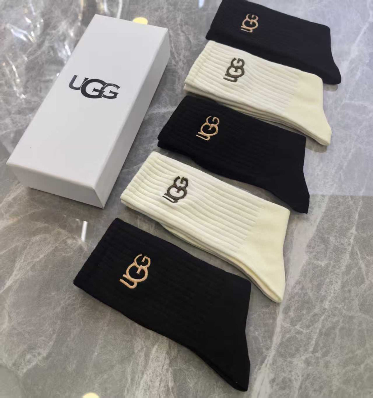 New medium to long socks