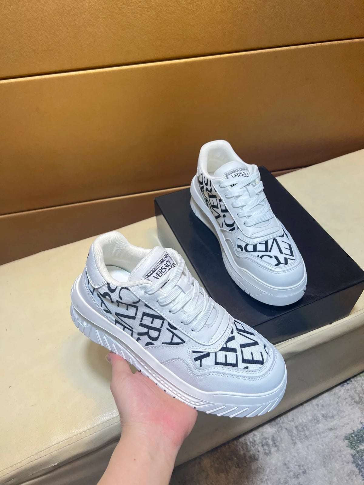 Fashion casual shoes