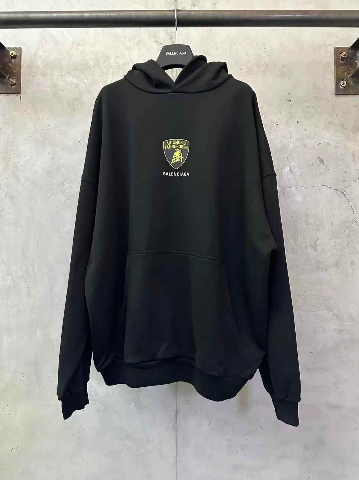 New printed hooded sweatshirt