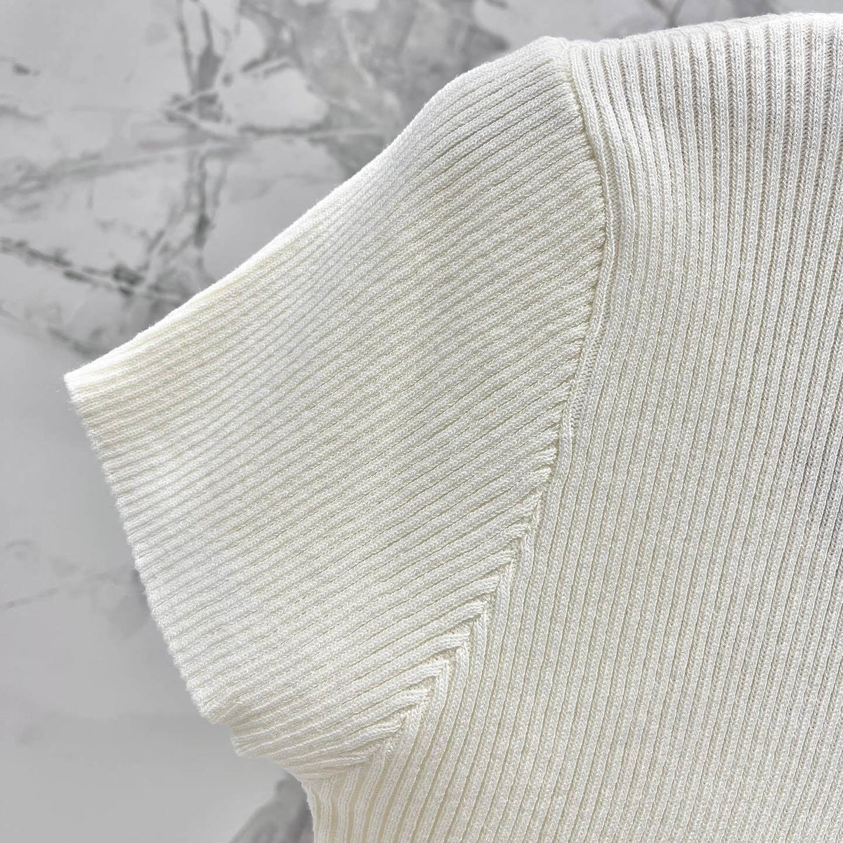 Sweet Color-Block Peter Pan Collar Knit Top