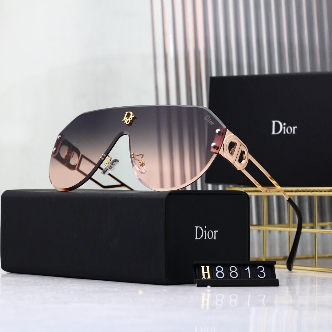 Bold Full-Print Mirror-Lens Sunglasses